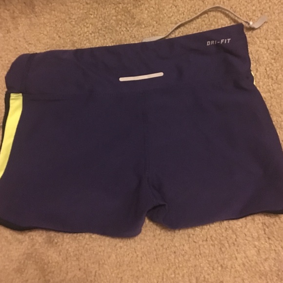 Nike Sri-fit workout shorts - Picture 2 of 2