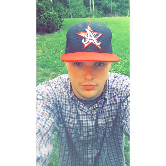 Meet your Posher, Chase