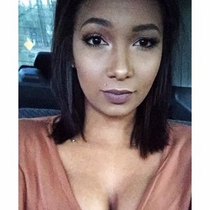 Meet your Posher, Gabrielle