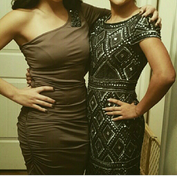 Adrianna Papell Beaded homecoming dress