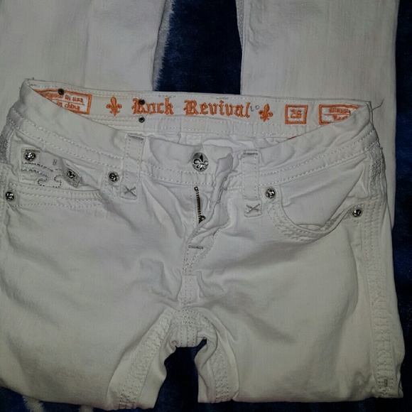 White Rocks - Picture 2 of 3