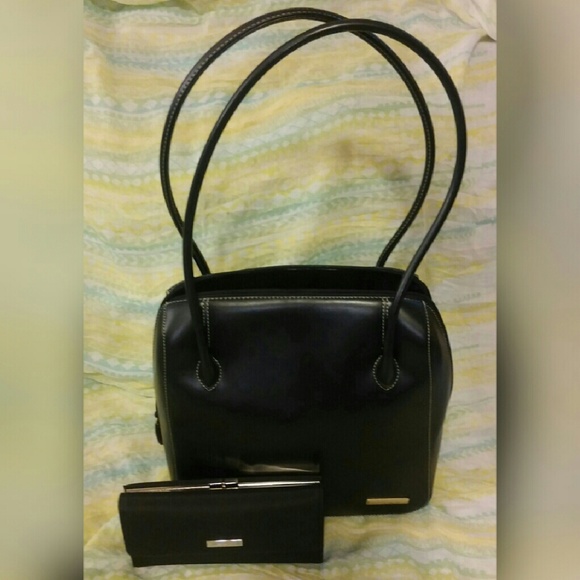 Black Nine & Co. Shoulder. Pocketbook and wallet - Picture 1 of 1