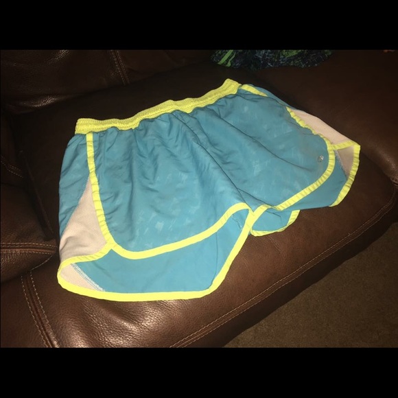 WORKOUT CLOTHES BUNDLE‼️‼️‼️