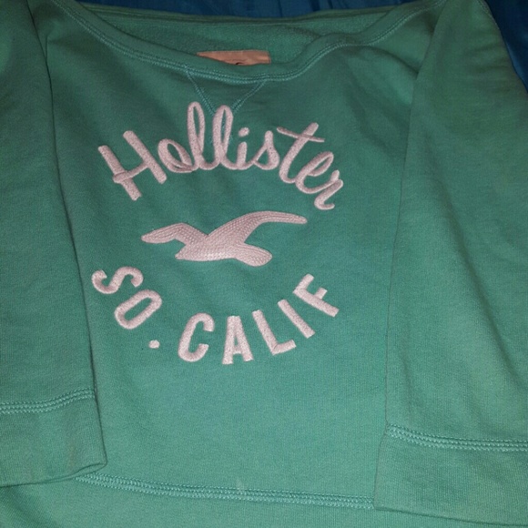 Sweatshirt