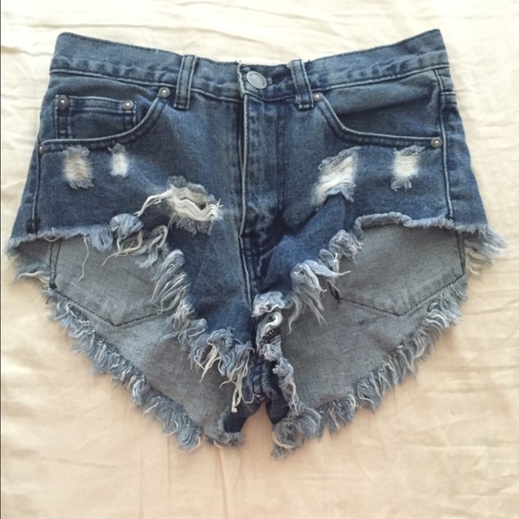 Ripped Shorts 🔥Sale🔥