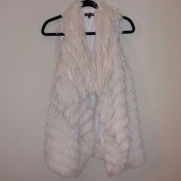 AKIRA - Picture 2 of 3