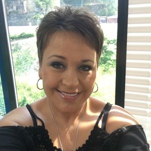 Meet your Posher, Joann