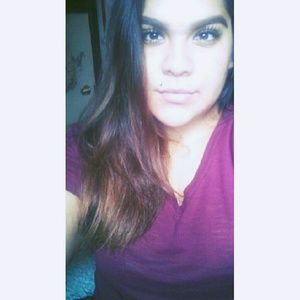 Meet your Posher, Selena