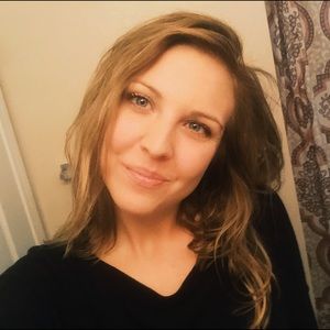 Meet your Posher, Hailey