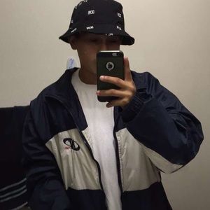 Meet your Posher, Jose