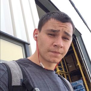 Meet your Posher, Chase