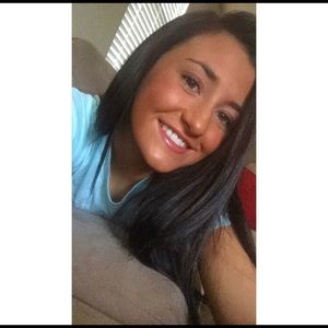 Meet your Posher, Savannah