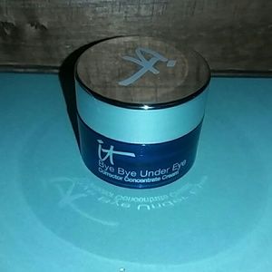 💥sale💥 It Cosmetics under eye corrector