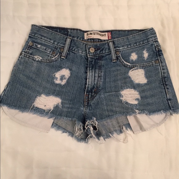 Levi Shorts