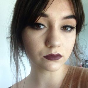 Meet your Posher, Bella