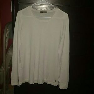 Loro piana100% cashmere sweater