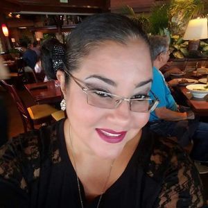 Meet your Posher, Sandra