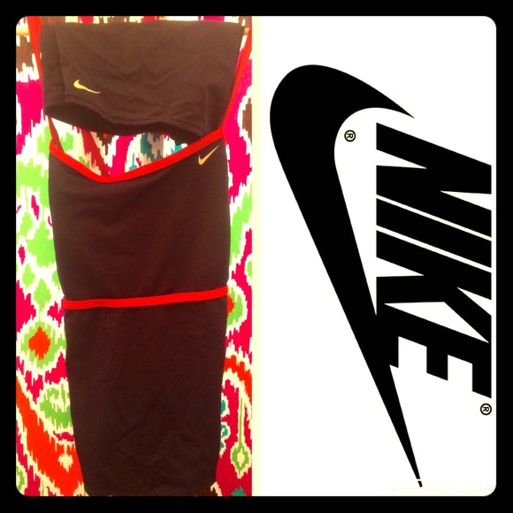 2 piece Nike swimwear