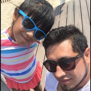 Meet your Posher, Christian