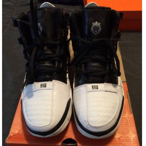 LeBrons‼️ - Picture 2 of 4