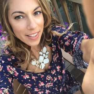 Meet your Posher, Liz