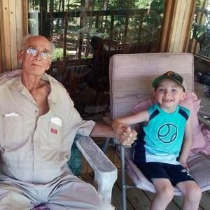 Meet your Posher, Angie