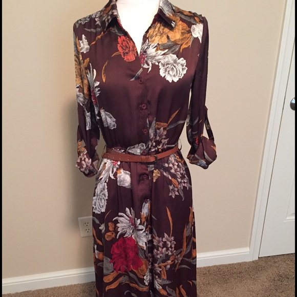 Forever 21 small printed calve length dress
