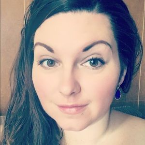 Meet your Posher, Lindsey