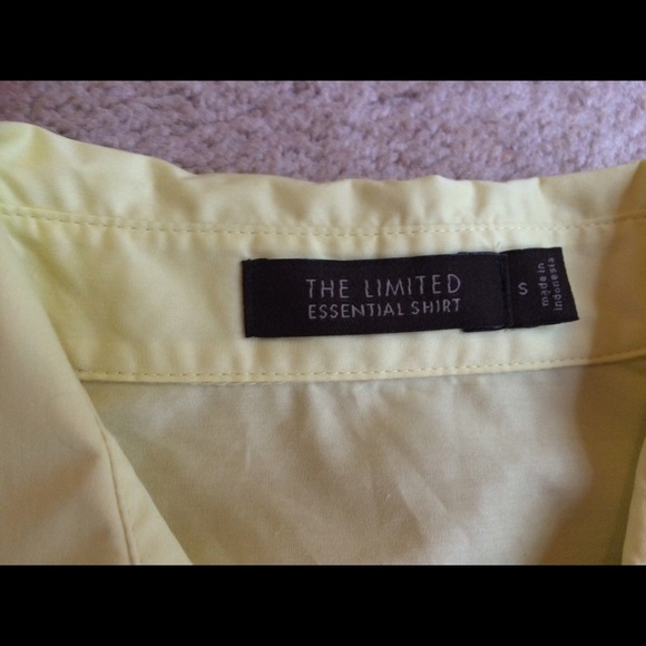 The Limited fitted button down - Picture 2 of 3