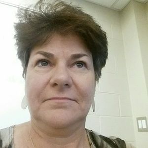 Meet your Posher, Rene