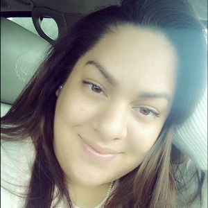 Meet your Posher, Bea