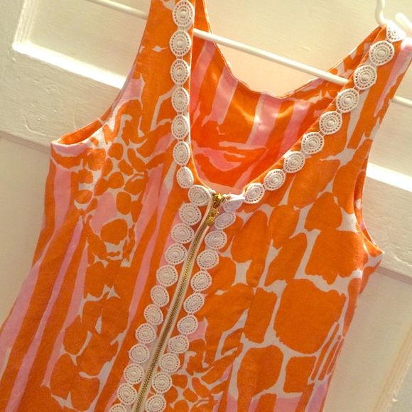 Lilly Pulitzer for Target Dresses & Skirts - Lilly Pulitzer Giraffe Dress!
