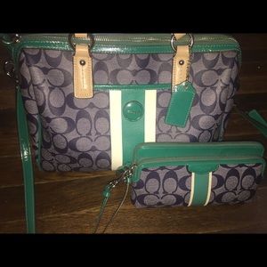 Coach purse and matching wallet