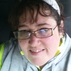 Meet your Posher, Leslie