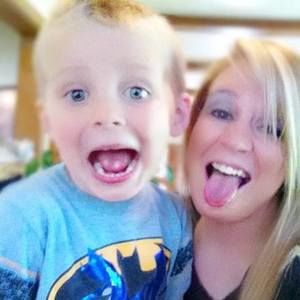 Meet your Posher, Jaymi