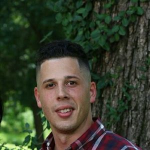 Meet your Posher, Herminio