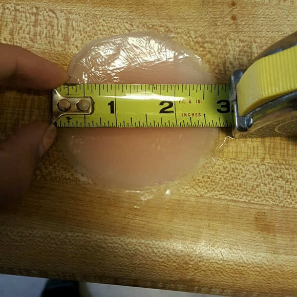 BUNDLE &SAVE SILICONE BRA & NIPPLE COVER - Picture 3 of 4