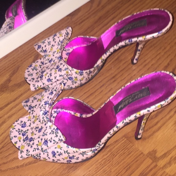 Betsy Johnson floral sandals