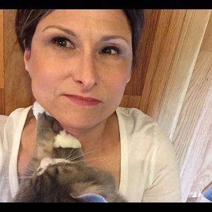 Meet your Posher, Sharon