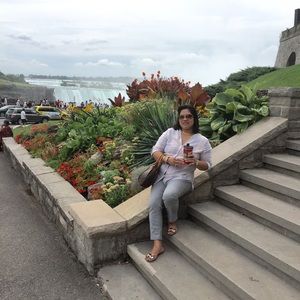 Meet your Posher, Sandra