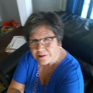 Meet your Posher, Connie