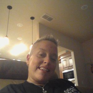 Meet your Posher, Leah