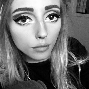 Meet your Posher, Cameron