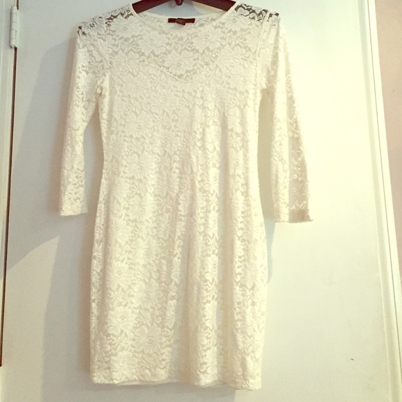 White Lace Dress, 3/4 sleeves