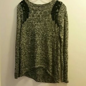 Women's sweater