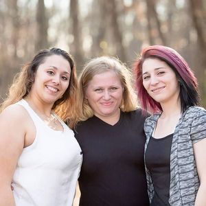 Meet your Posher, Holly