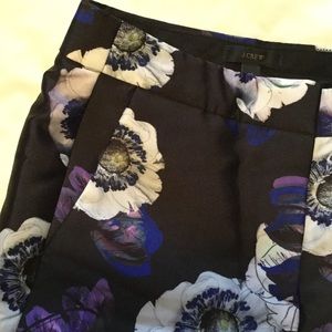 Wide leg floral crop pant