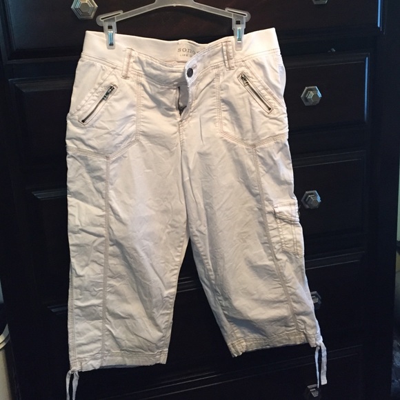 2 Pair Women's Capri Pants