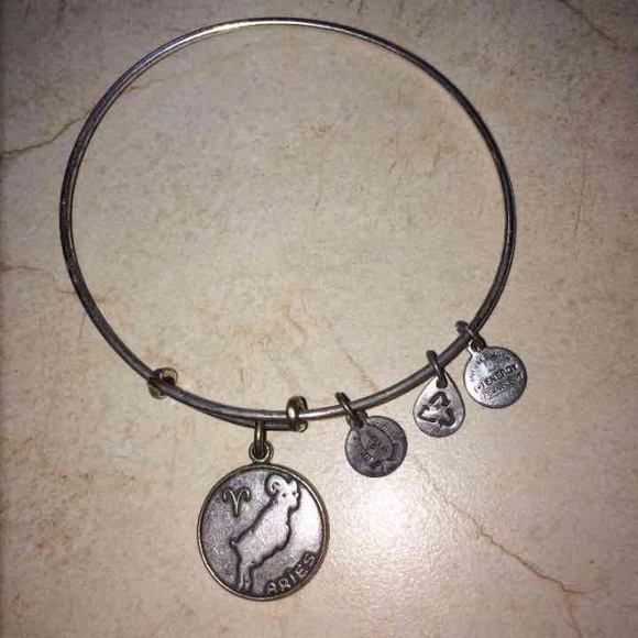 Aries Alex & Anti Bracelet