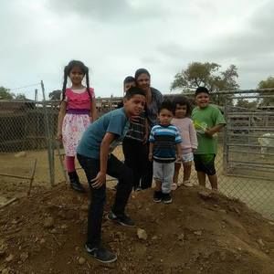 Meet your Posher, Esperanza